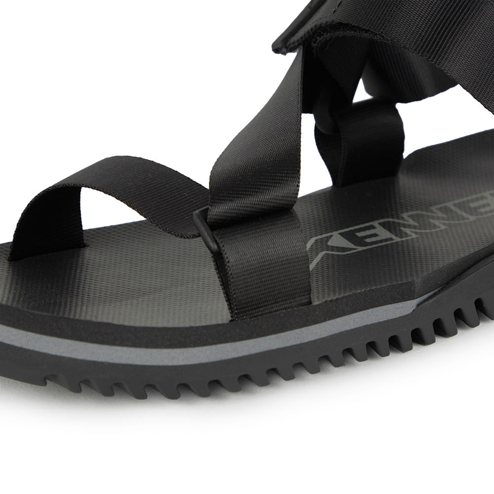 124467_021_5 124467_021_5