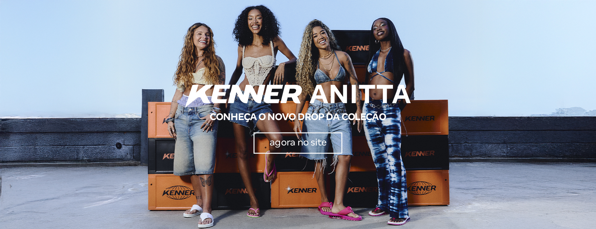 ANITTA NOVO DROP desk